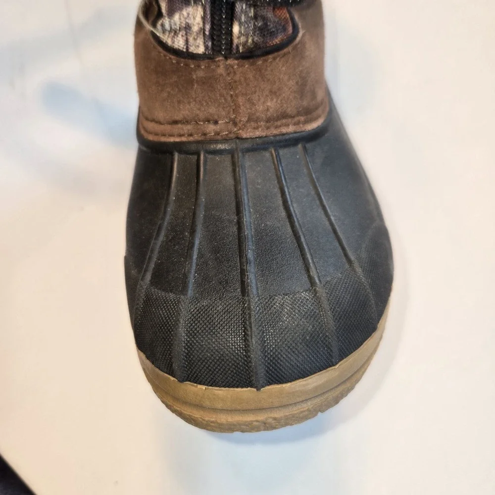 Ozark Trail Camo Zip Up Insulated‎ Rubber Boots Size 4